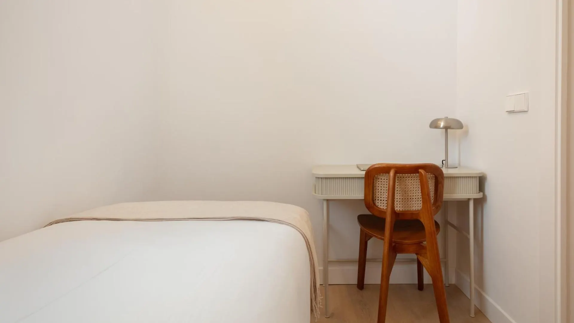 Newly Renovated Stylish Eixample - Great Location Apartamento Barcelona Espanha
