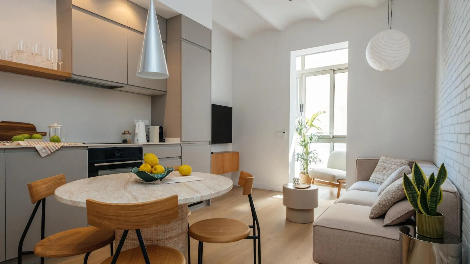 Newly Renovated Stylish Eixample - Great Location Apartment Barcelona Spain